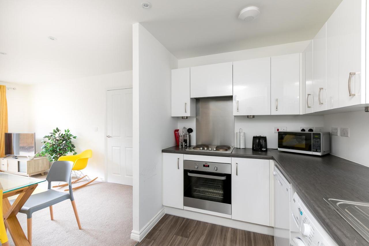 Hertford Serviced Apartments Ware Exterior photo