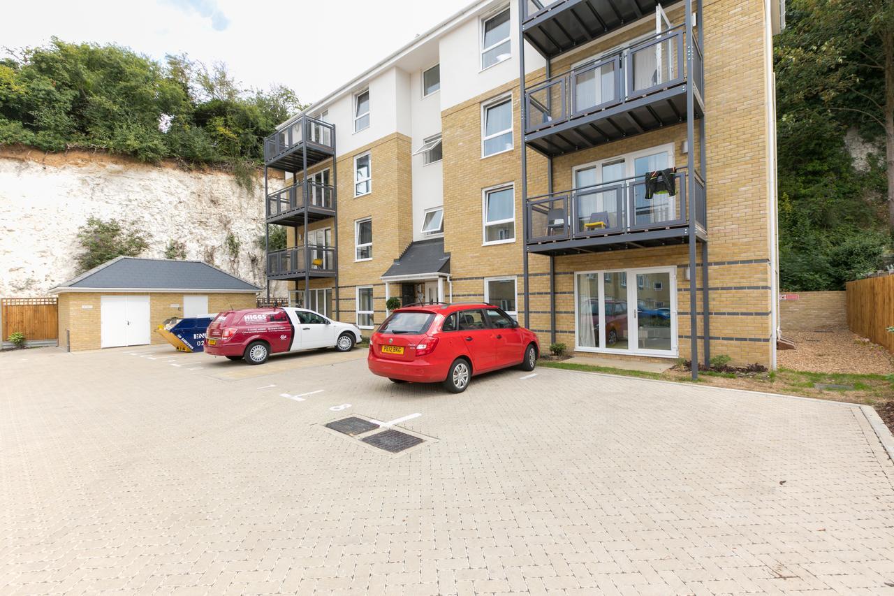 Hertford Serviced Apartments Ware Exterior photo