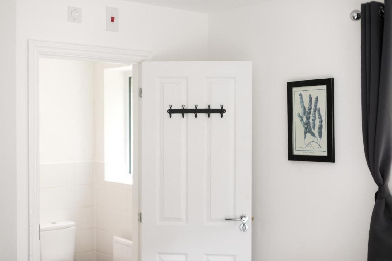 Hertford Serviced Apartments Ware Exterior photo